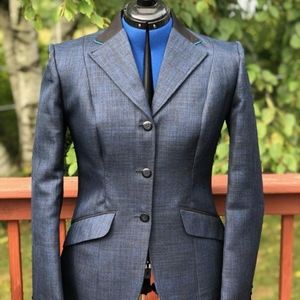 Huntress english hunt coat